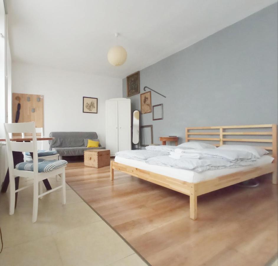 Cozy Republicii Apartment Brașov Exterior foto