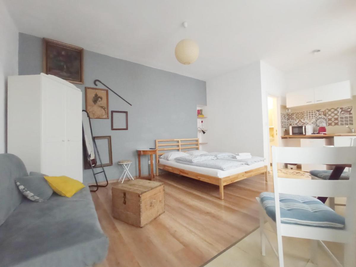Cozy Republicii Apartment Brașov Exterior foto